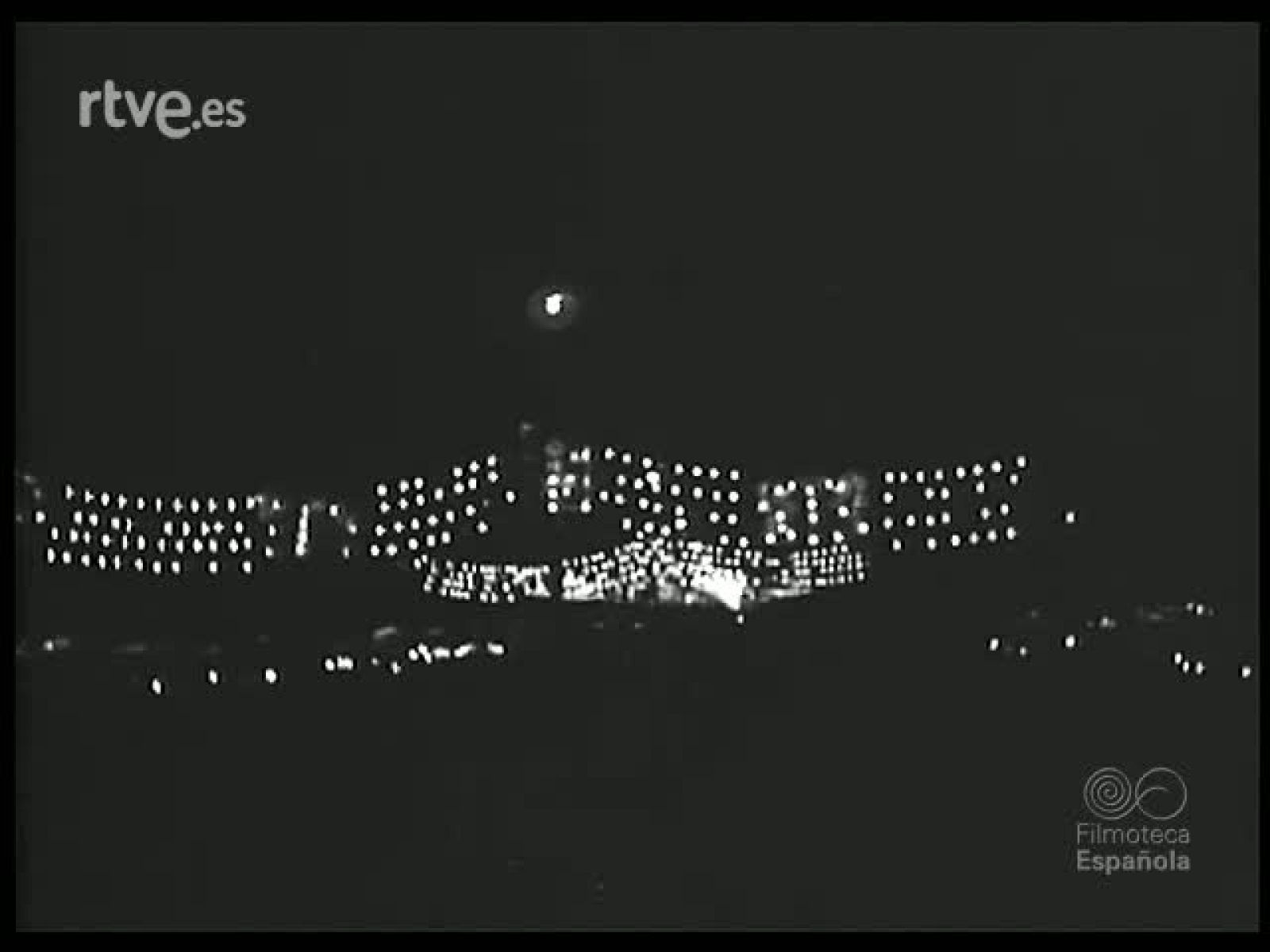 ESPAÑA Y LA MARINA. FIESTAS Y ACTOS CONMEMORATIVOS - Revista Imágenes | Ver