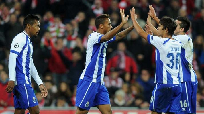 Champions League - Jackson Martínez adelanta al Oporto (0-1)