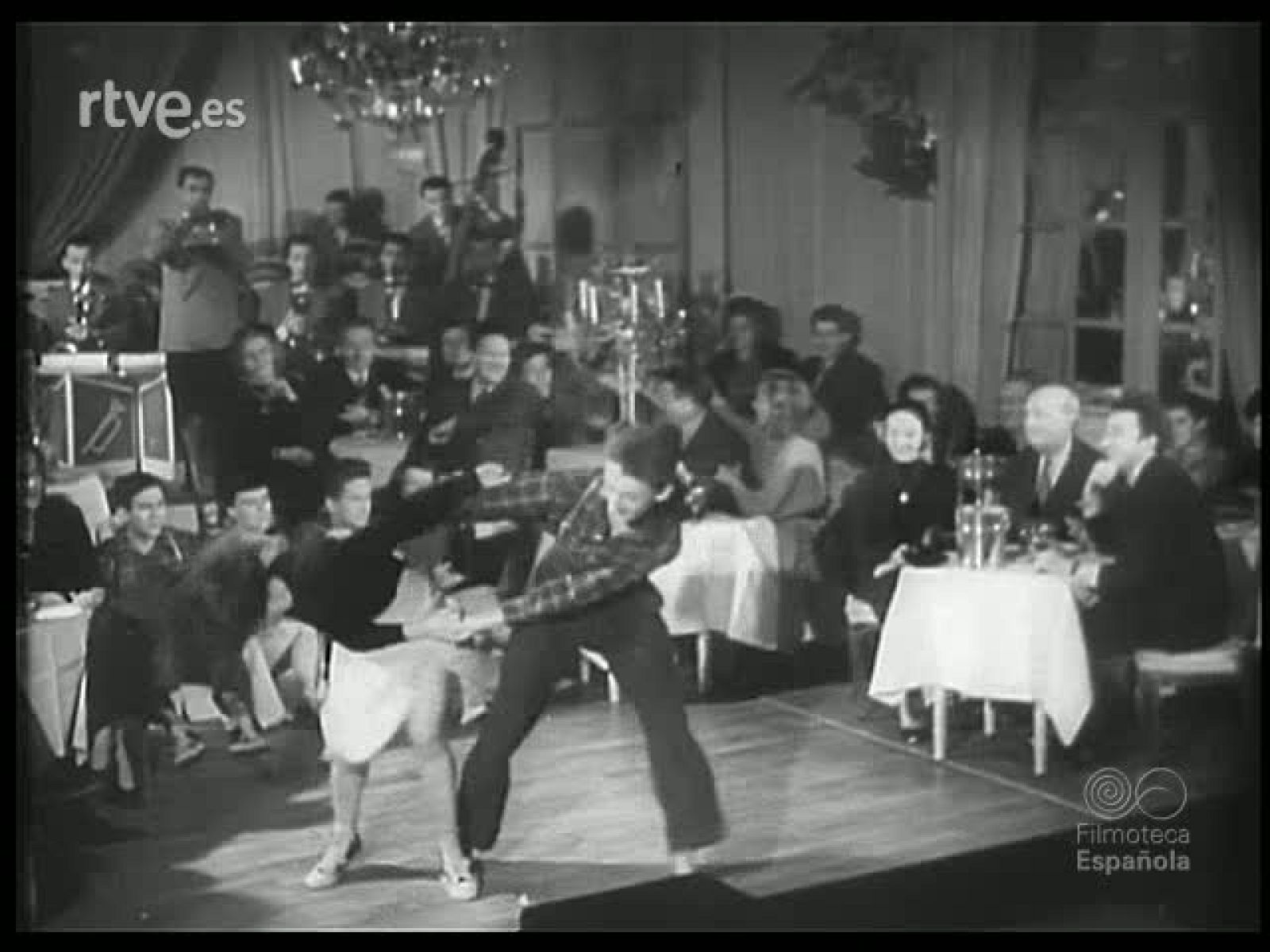 ESCENARIO DE LA DANZA - Revista Imágenes | Ver