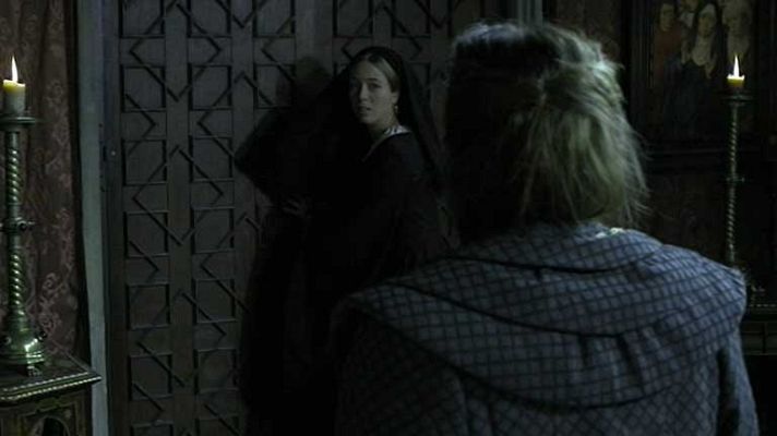 Isabel - Juana amenaza a Beatriz de Bobadilla