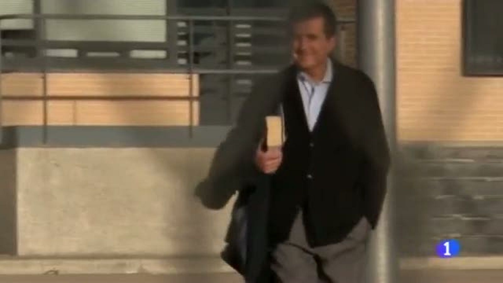 Informatiu Balear 2 - 06/11/14 | Ver