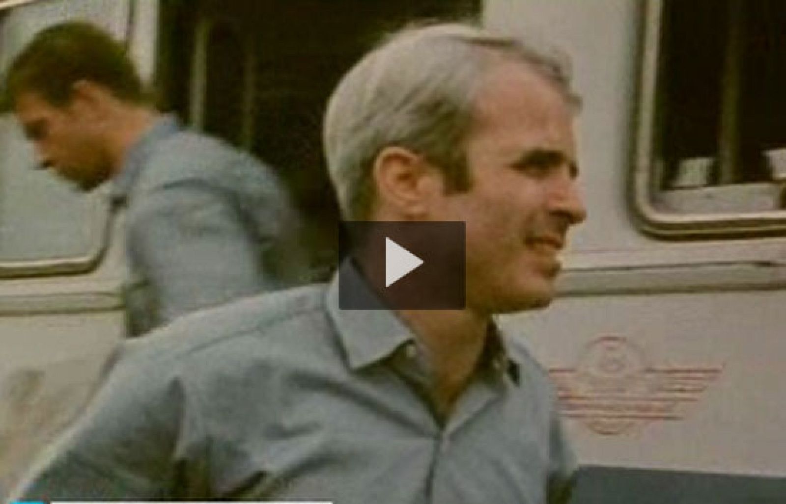 Imágenes de la liberación de McCain en Vietnam | Ver