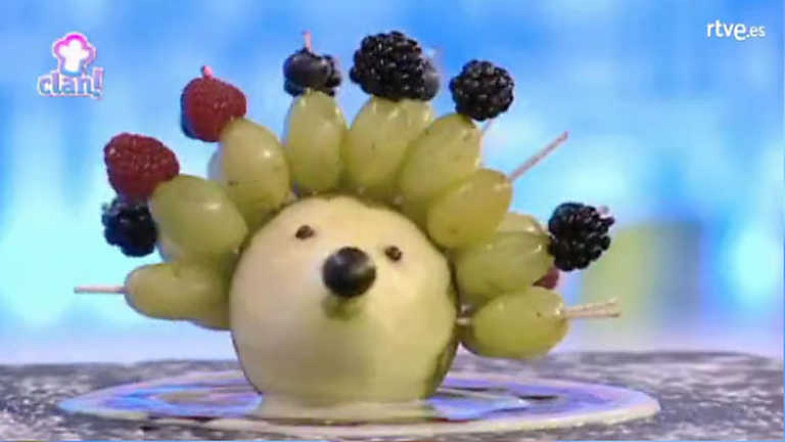 Receta Exprés - Puercoespín de pera con permanente de uvas - Cocina con Clan | Ver