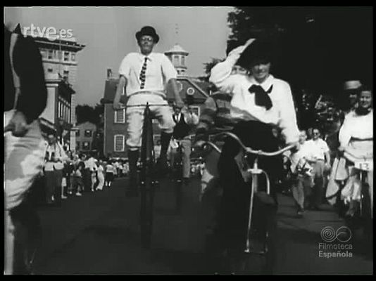 Revista Imágenes - RUEDAS Y MOTORES