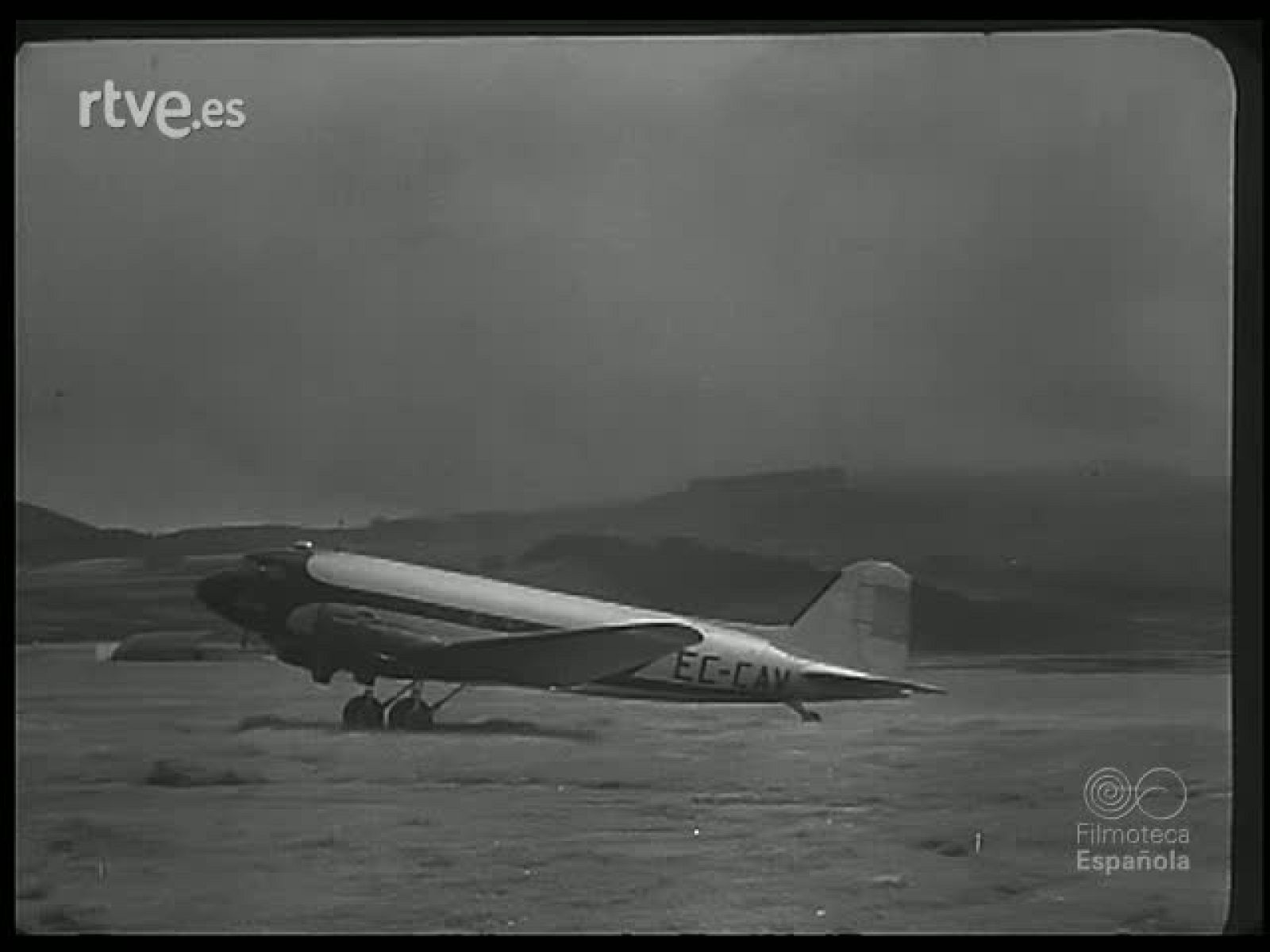 ISLA Y VOLCAN - Revista Imágenes | Ver