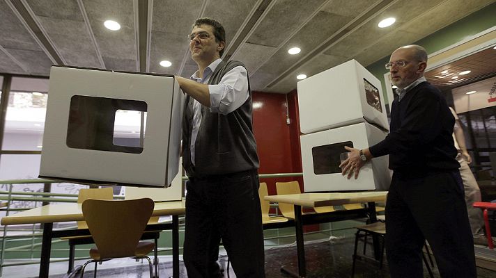 Telediario 1 - La Fiscalía pide a los Mossos la relación de locales del 9N