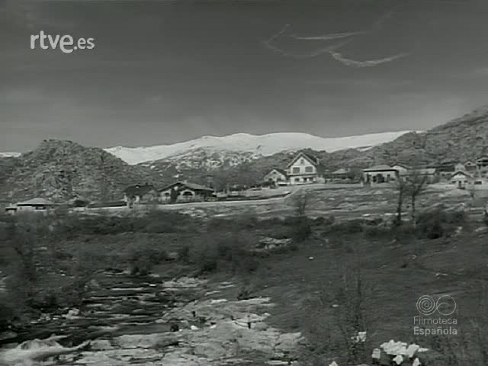 LA NIEVE TIENE SU HISTORIA - Revista Imágenes | Ver