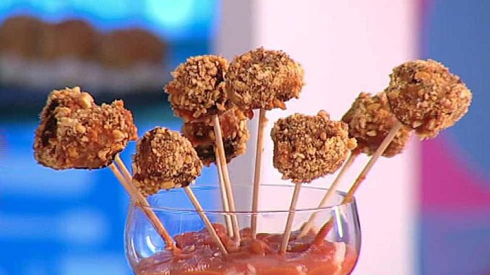  - Chupa-chups de ternera con crujiente de maíz