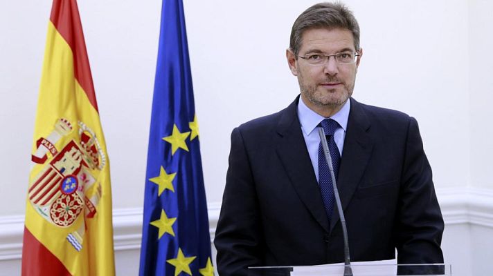 Telediario 1 - El Gobierno califica la consulta de "simulacro inútil y estéril" para ocultar el "fracaso" de Mas