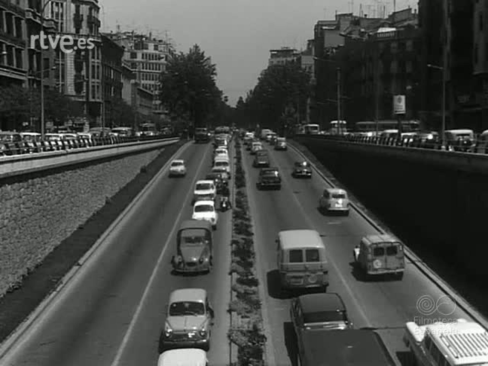 FERIA DE MUESTRAS DE VALENCIA  50 ANIVERSARIO - Revista Imágenes | Ver