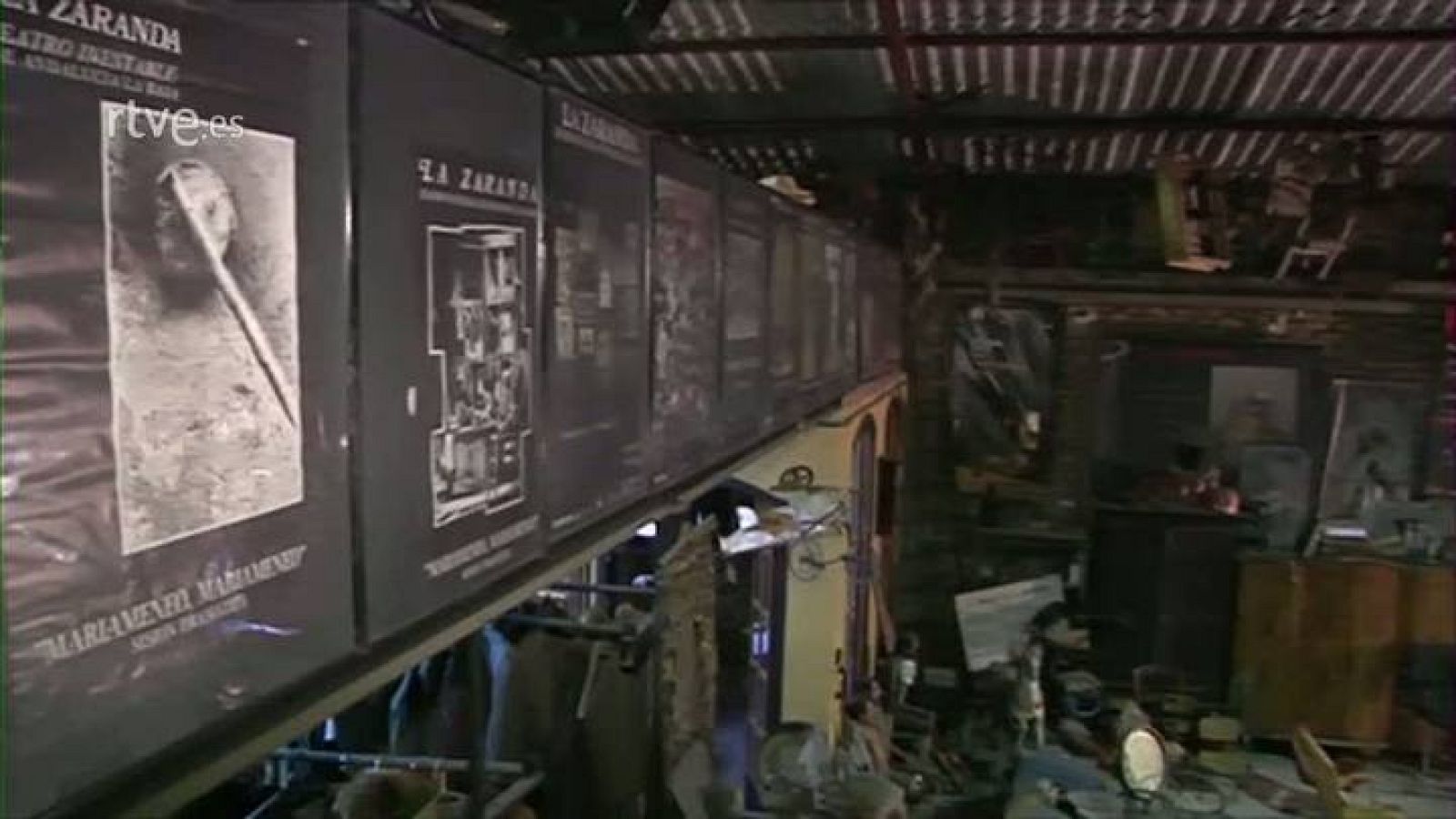 Atención obras - Viaje al centro de La Zaranda