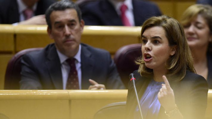 Informativo 24h - Sáenz de Santamaría acusa al Govern de "saltarse la ley"