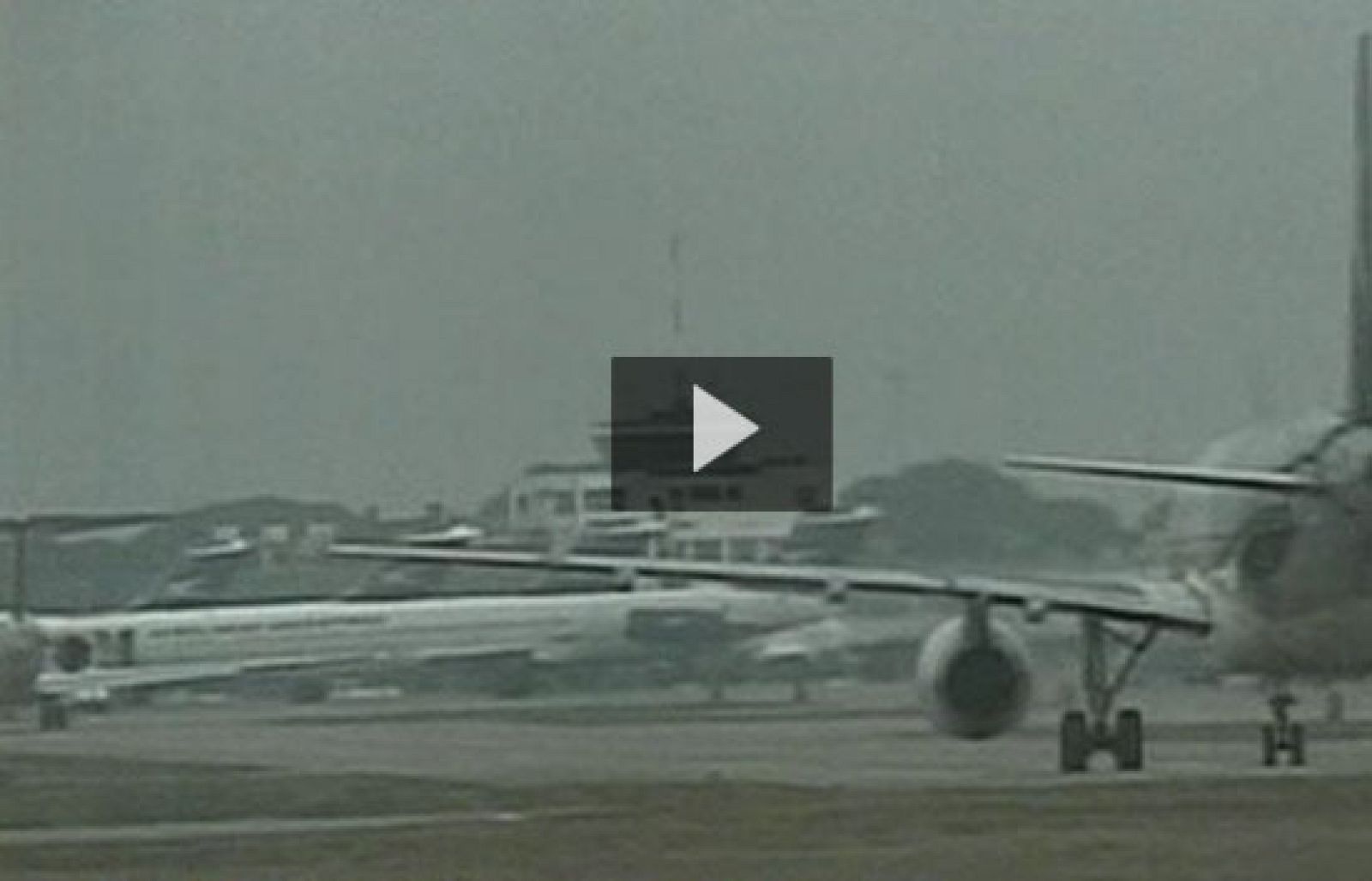 La Unión Europea no se pronuncia sobre los problemas de las compañías aéreas pero sí sobre la seguridad | Ver