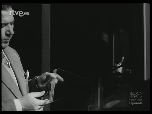 Revista Imágenes - VIDRIO COMO ACERO