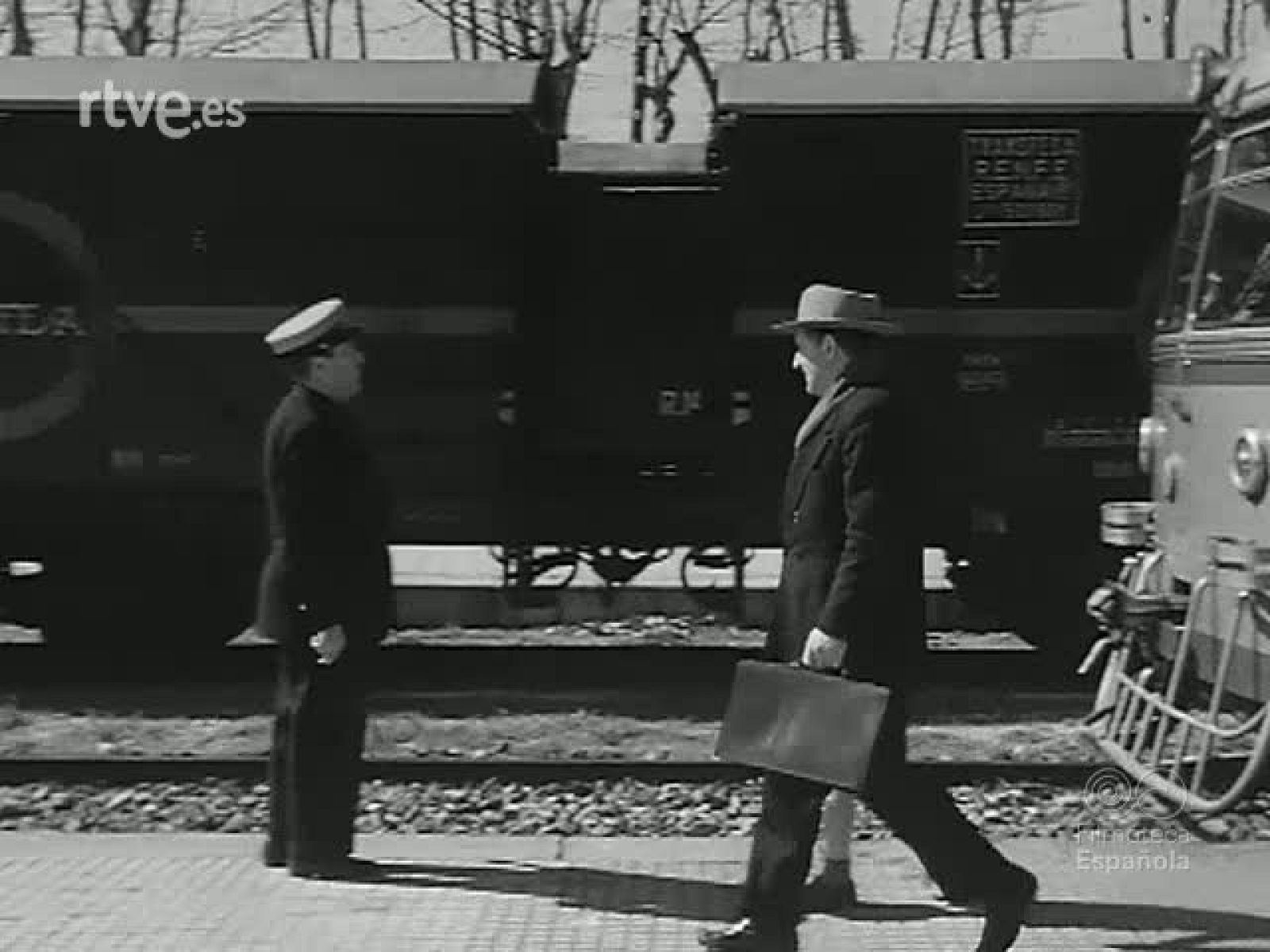 TREN NARANJERO - Revista Imágenes | Ver