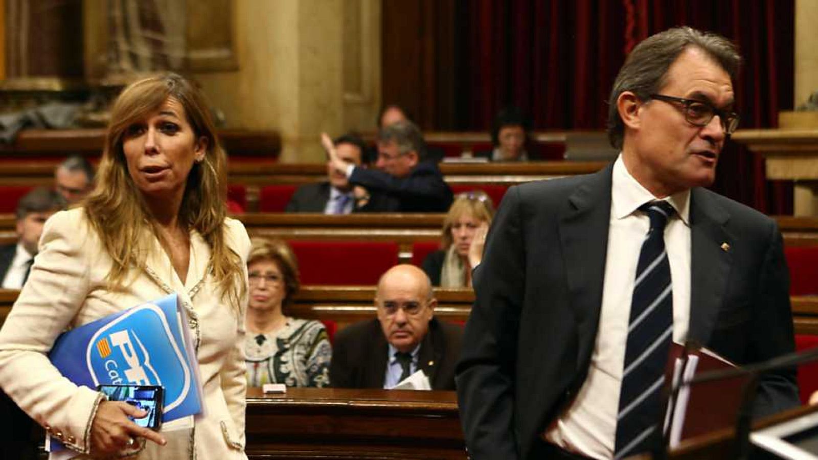 La tarde en 24 horas - Bloque 19 h. - 12/11/14 - Ver ahora