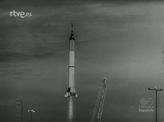 Revista Imágenes - EXPLORADORES DEL ESPACIO