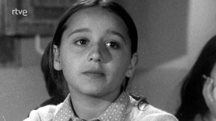 Crónicas de un pueblo - Qué hacemos con los viejos