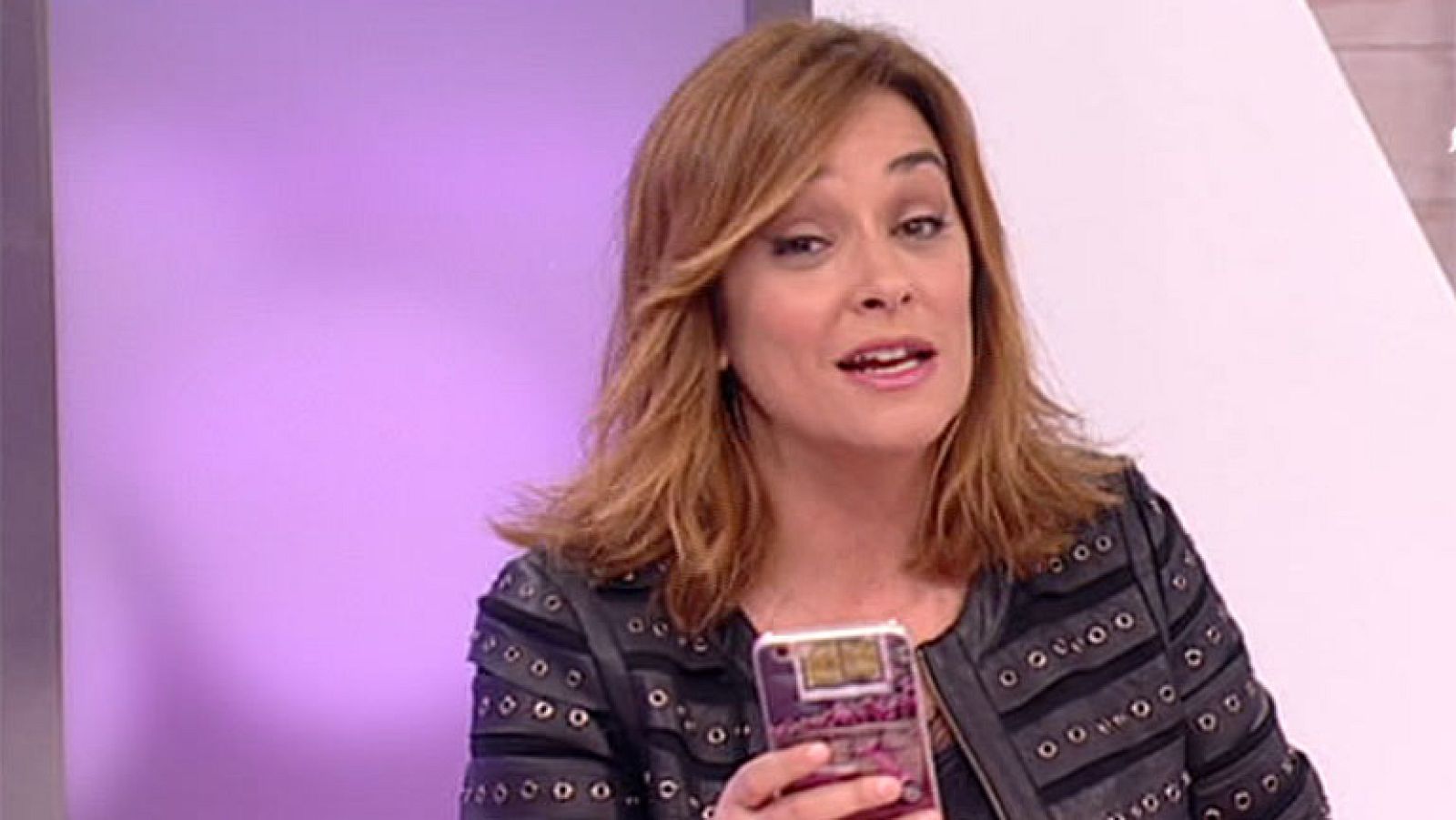 T con T - Toñi al 'pequeño Nicolás': "Sé que has leído mi whatsapp porque han salido las dos rayitas azules"