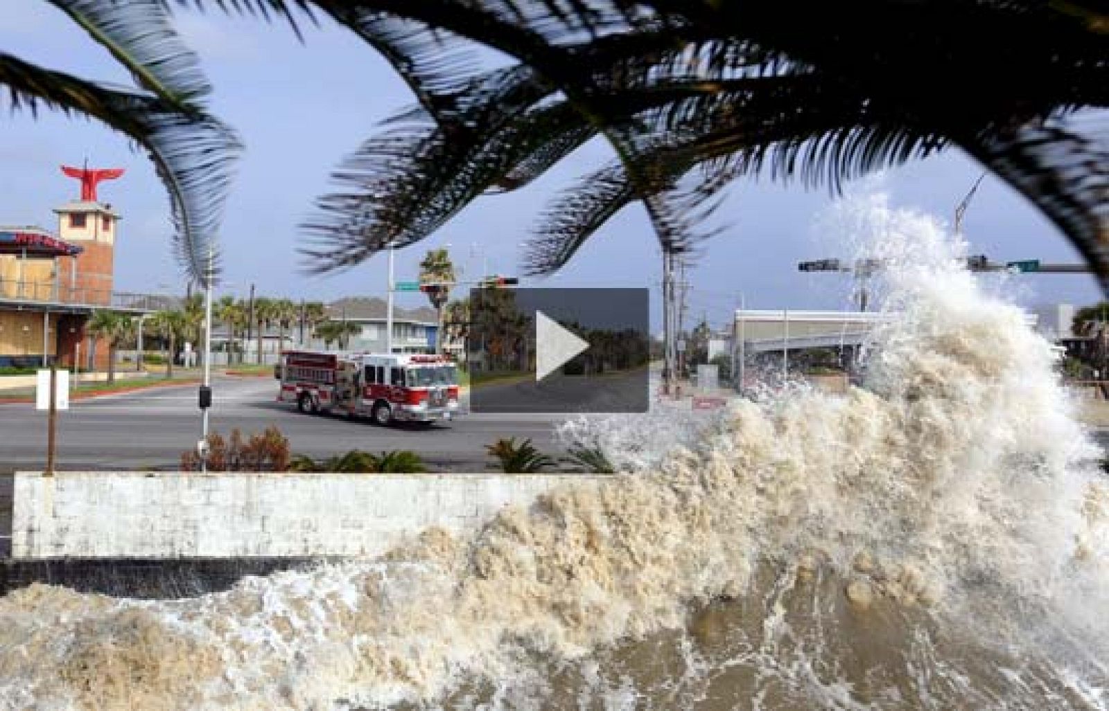 Texas está en alerta ante la llegada del huracán Ike | Ver