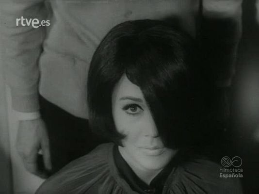 Revista Imágenes - EL MANDATO DE LA MODA