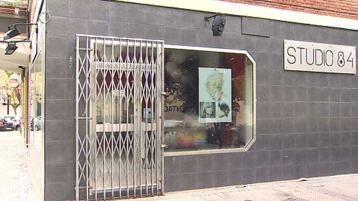 Telediario 1 - Desinfectan la peluquería donde atendieron a Teresa Romero