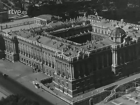 Revista Imágenes - INDUSTRIAS AERONAUTICAS ESPAÑOLAS