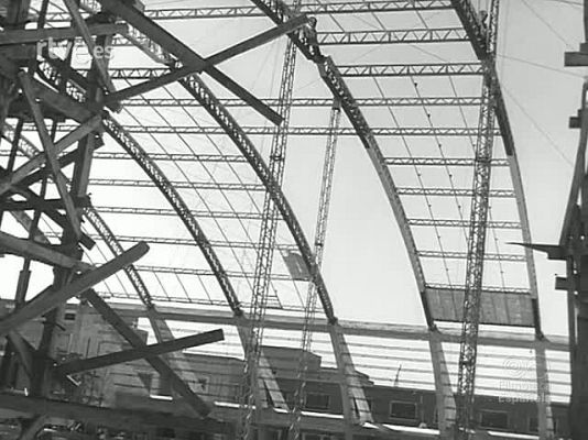 Revista Imágenes - EL PALACIO DE LOS DEPORTES