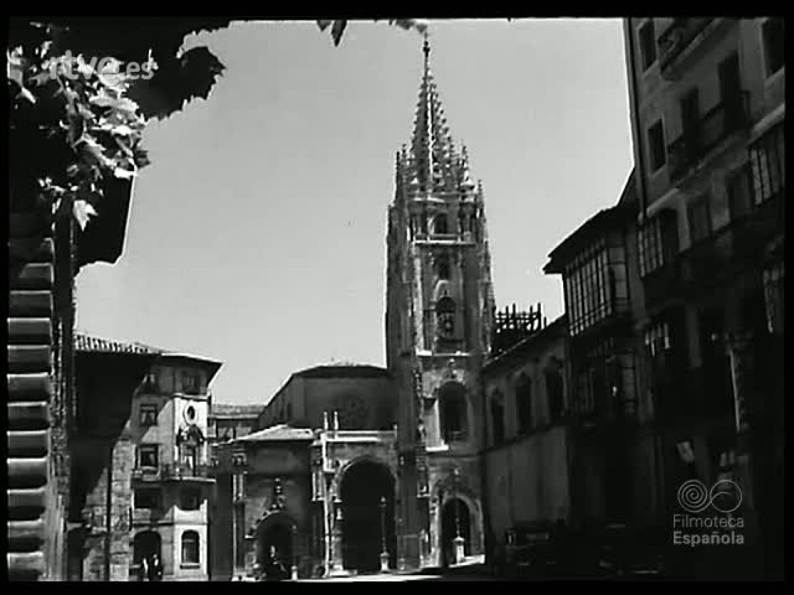 EN EL PAISAJE DE ASTURIAS - Revista Imágenes | Ver