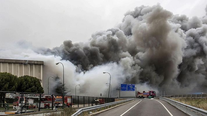 Informativo 24h - Un incendio destruye la fábrica de Campofrío en Burgos