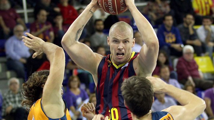 Baloncesto en RTVE - El Barça arrolla al Valencia Basket (76-57)