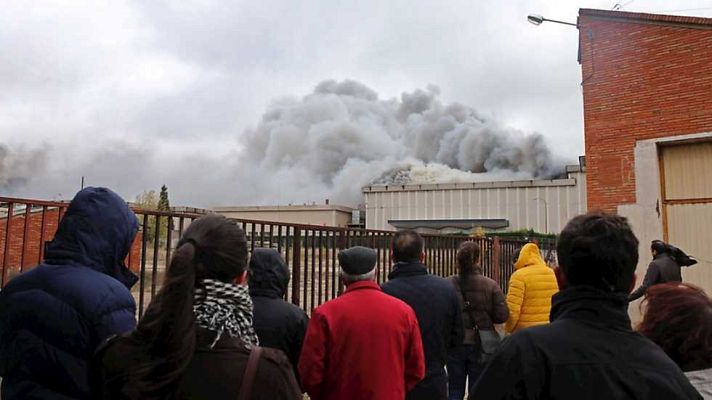 Telediario 1 - Telediario - 21 horas - 16/11/14