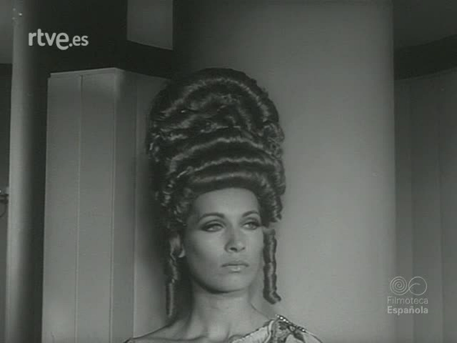 EL TIEMPO Y LA MODA - Revista Imágenes | Ver