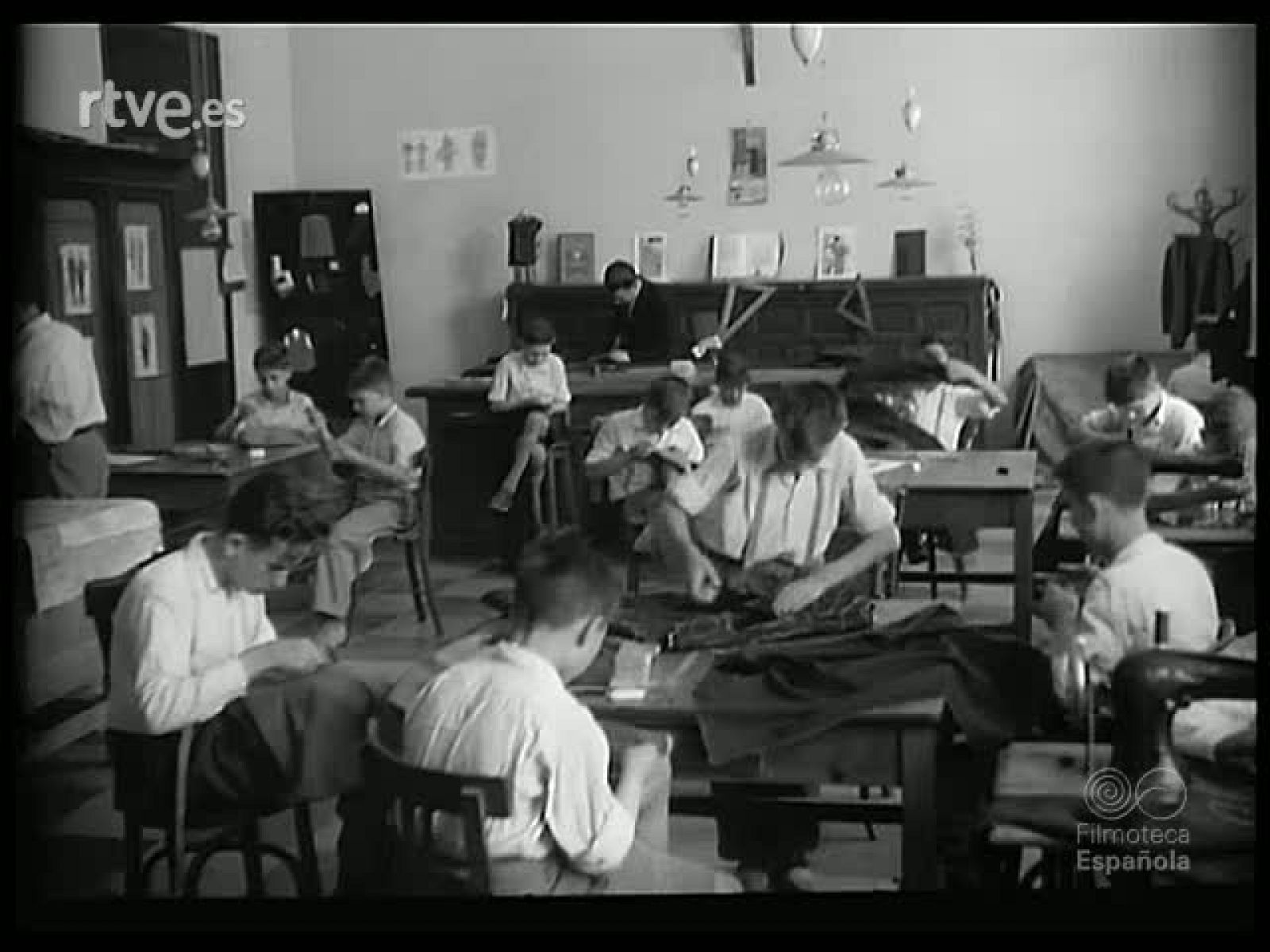 EXHIBICIONES INFANTILES - Revista Imágenes | Ver