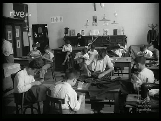 Revista Imágenes - EXHIBICIONES INFANTILES