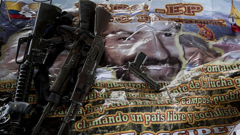 Las FARC insinúan que el general secuestrado se entregó y hablan de un boicot al proceso de paz | Ver