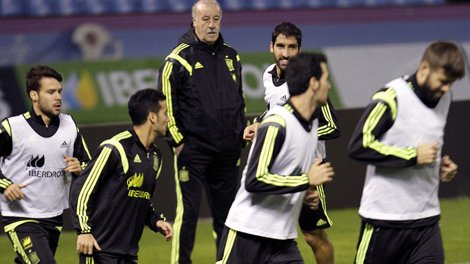 Balaídos vuelve a acoger a la selección española y lo hace volcada con un equipo en el que podría debutar Nolito, la gran estrella del Celta.