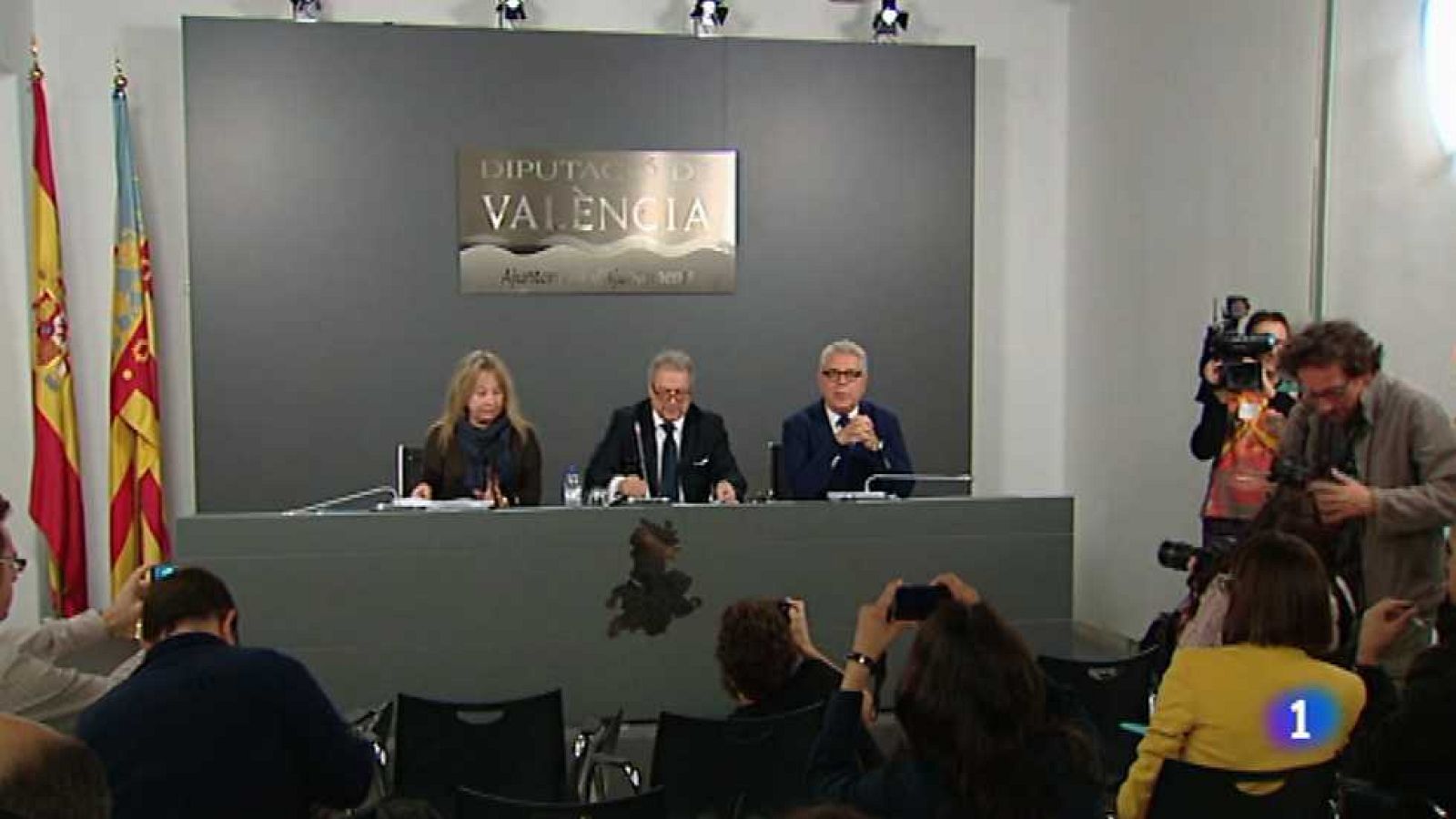 L'Informatiu - Comunitat Valenciana 2 - 18/11/14 - Ver ahora