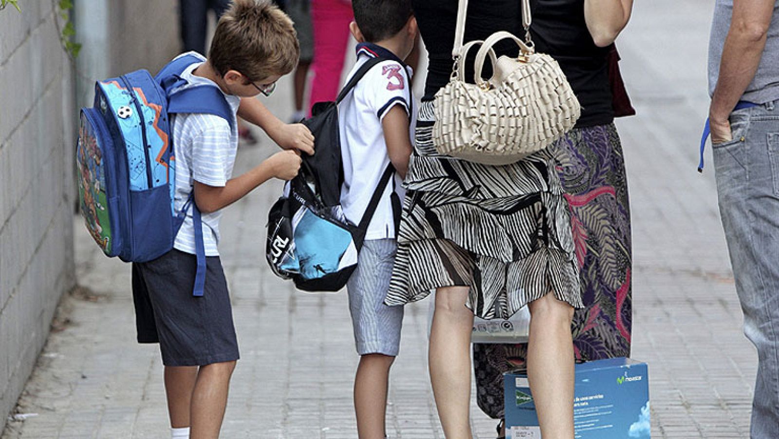 T con T - ¿Quién educa a nuestros hijos?