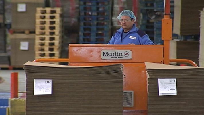 Telediario 1 - Cientos de trabajadores indirectos podrían perder su trabajo debido al incendio de la fábrica de Campofrío