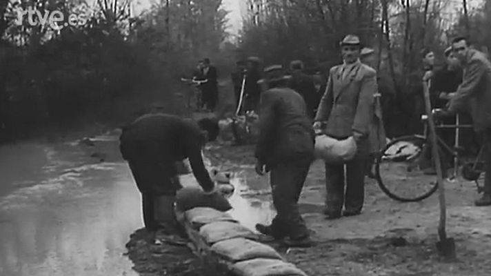 Revista Imágenes - INUNDACIONES Y RUINAS