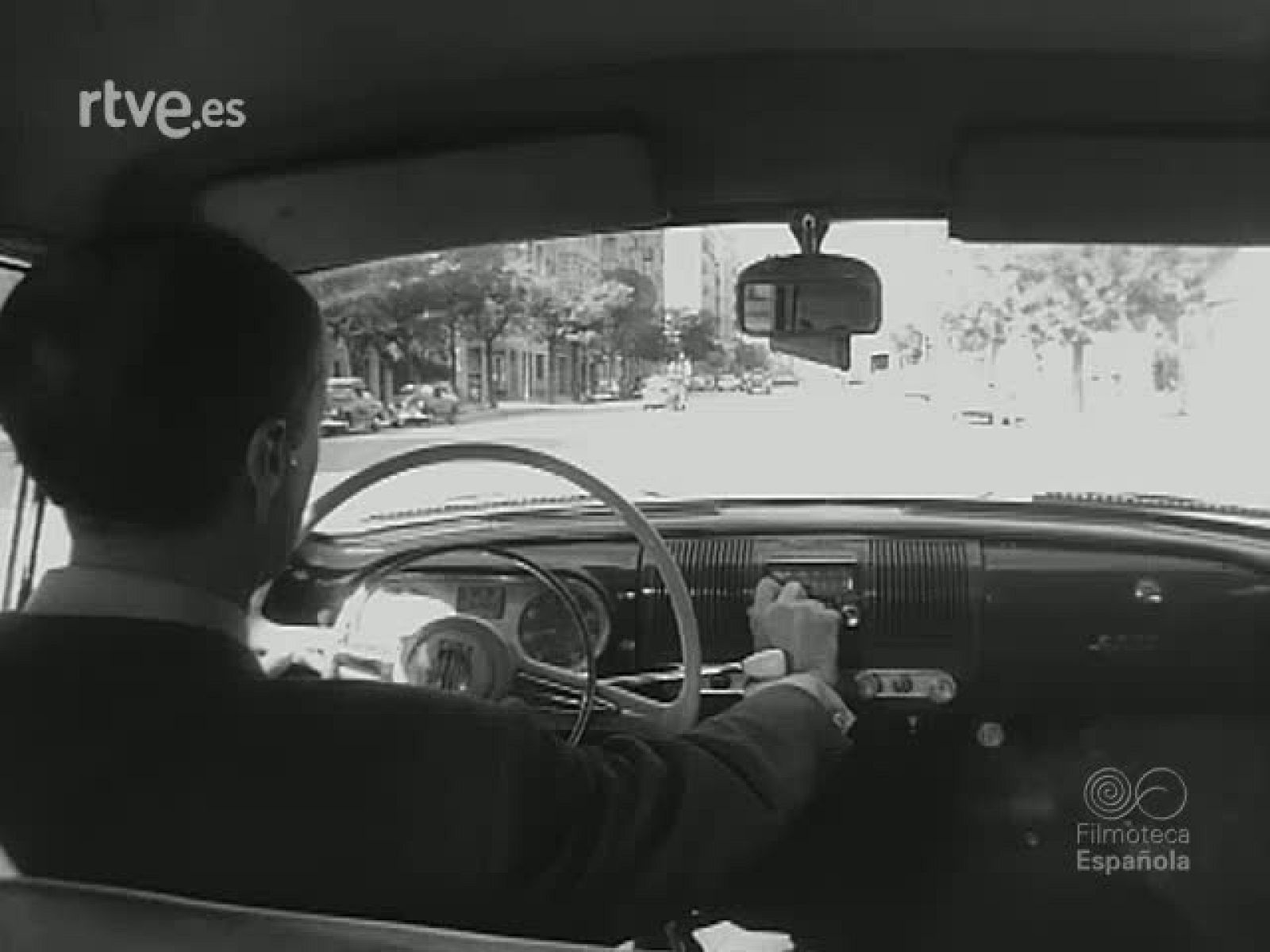 MUSICA PARA EL TRABAJO. PELICULA REALIZADA POR LA COMISION NACIONAL DE PRODUCTIVIDAD INDUSTRIAL - Revista Imágenes | Ver