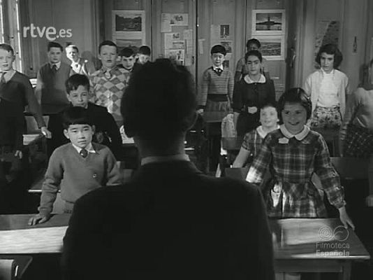 Revista Imágenes - EN EL MUNDO DE LOS NIÑOS