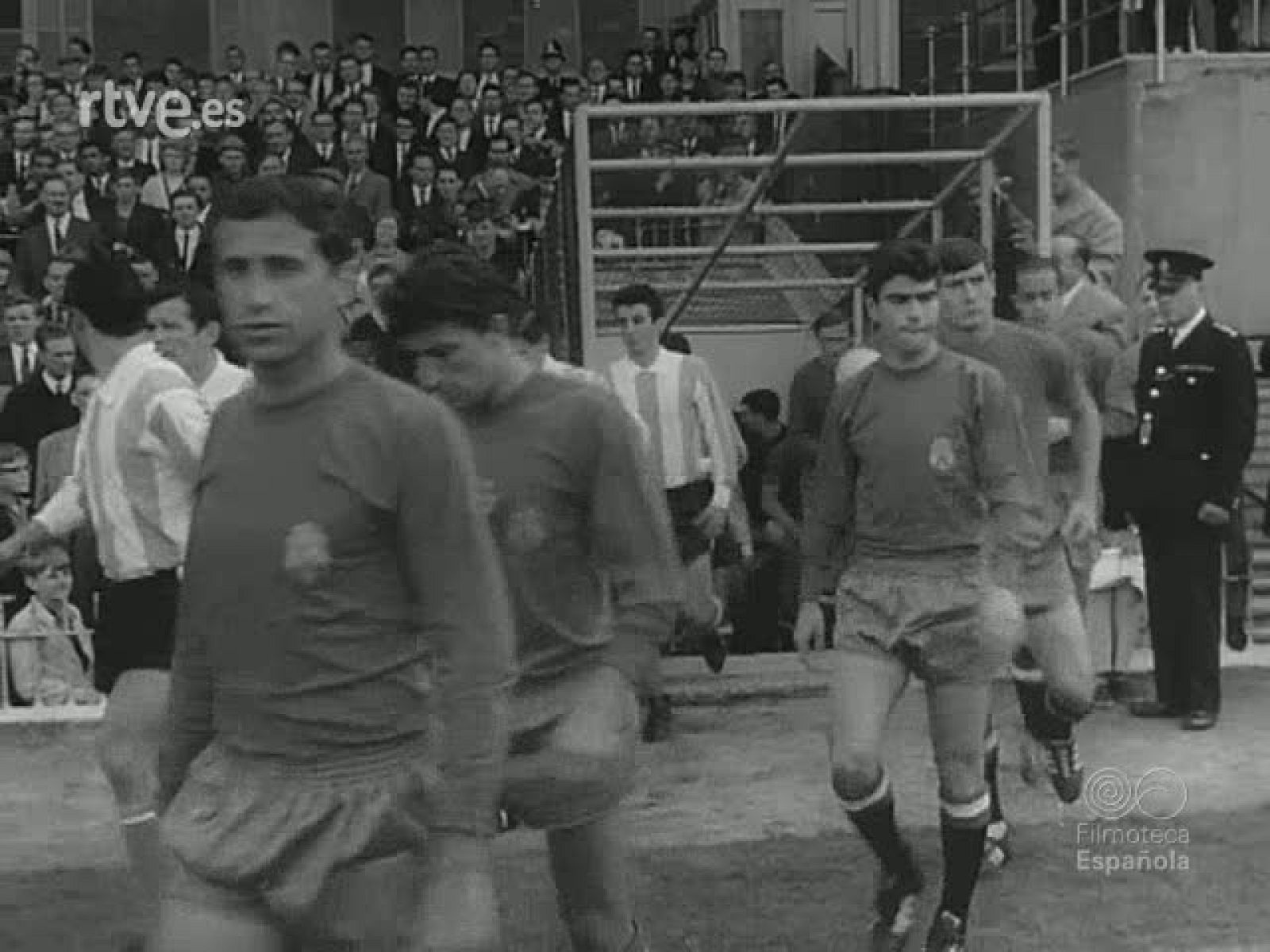 ESPAÑA EN LA COPA DEL MUNDO. - Revista Imágenes | Ver