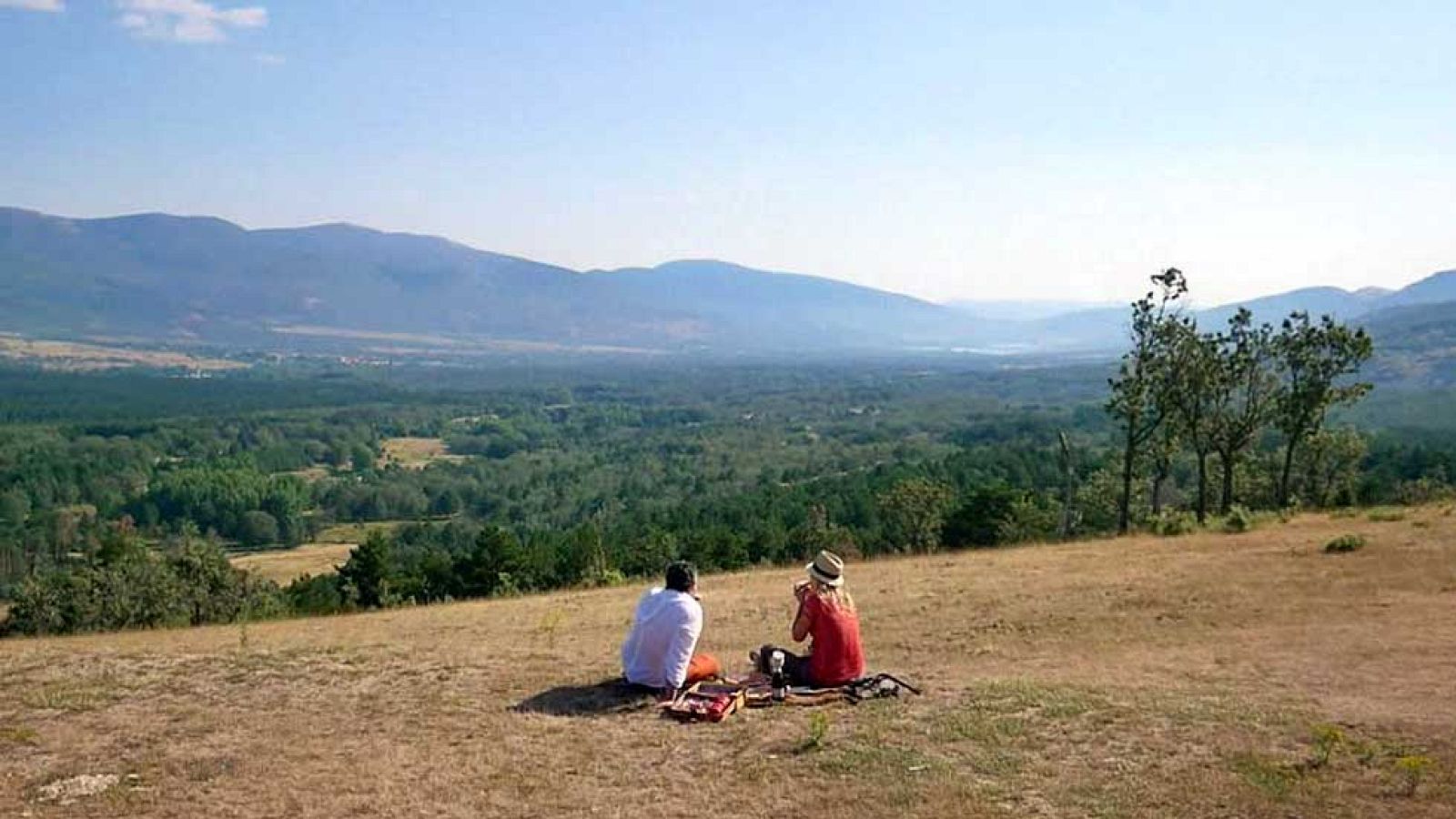 Avance - Un país para comérselo en Madrid: "Tan lejos y tan cerca"
