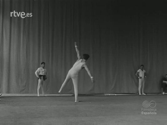 Revista Imágenes - GIMNASTAS Y PATINADORES