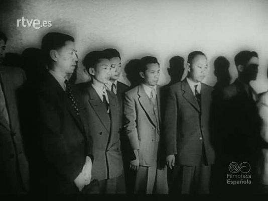 Revista Imágenes - EL DRAMA DE VIETNAM