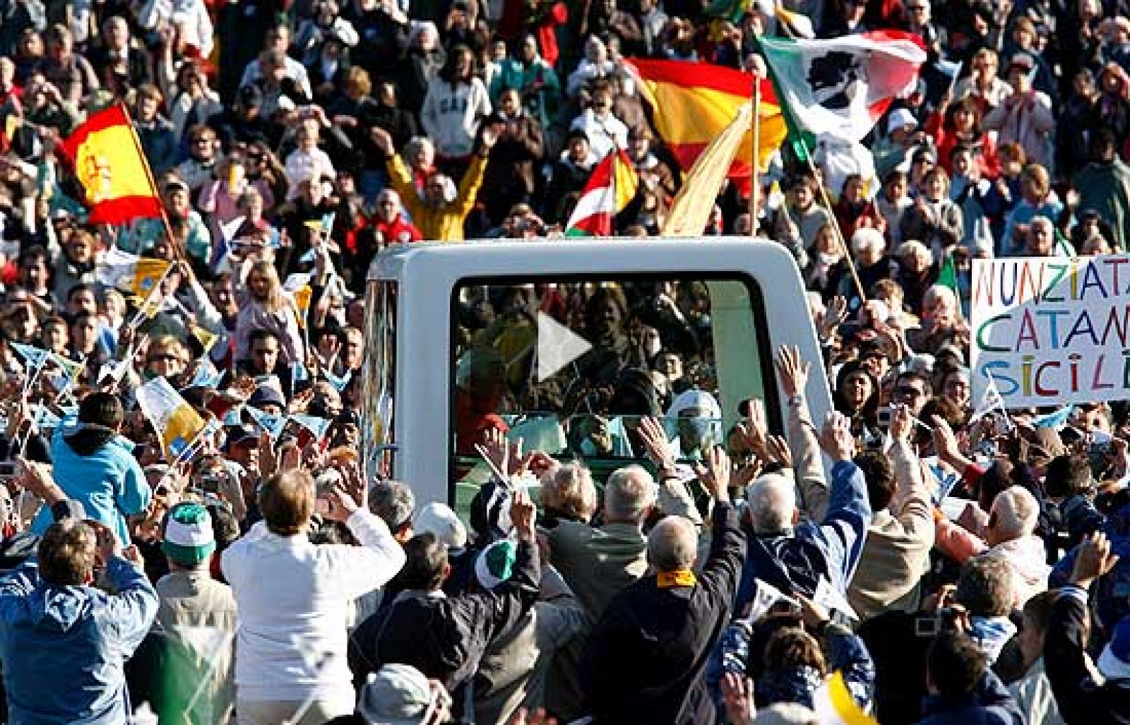 El Papa visita por primera vez el Santuario de Lourdes | Ver
