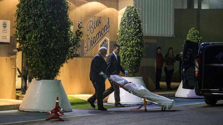 Telediario 1 - Dos personas han sido asesinadas en una discoteca de Murcia