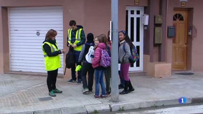 L'Informatiu - El bus a peu de Navarcles